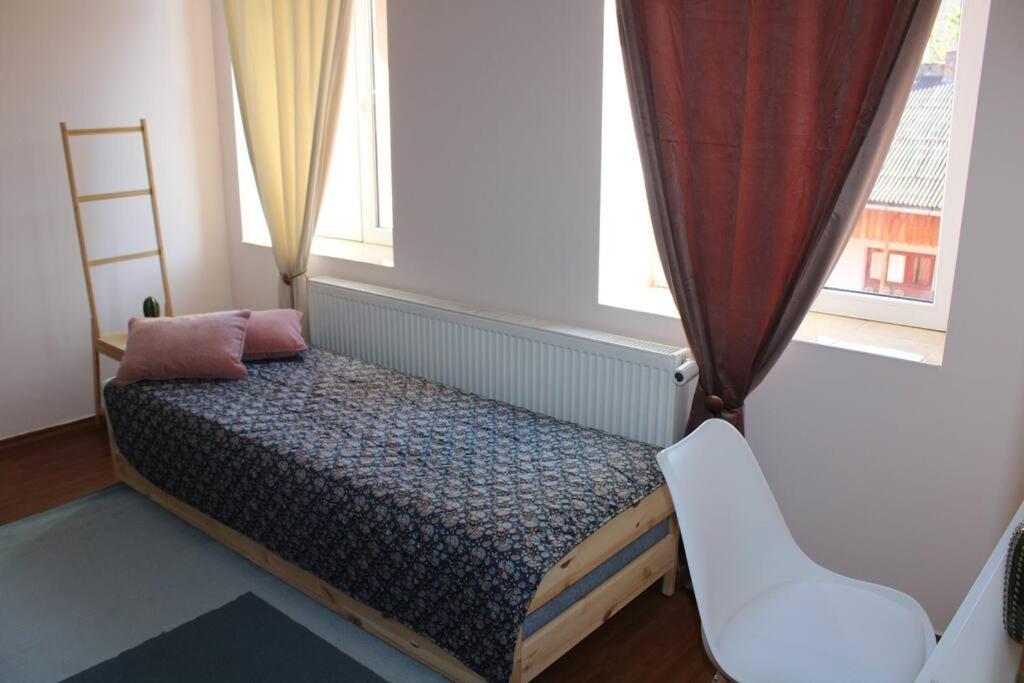 The Oasis By Downtown Apartments Târgu-Mureş Exterior foto
